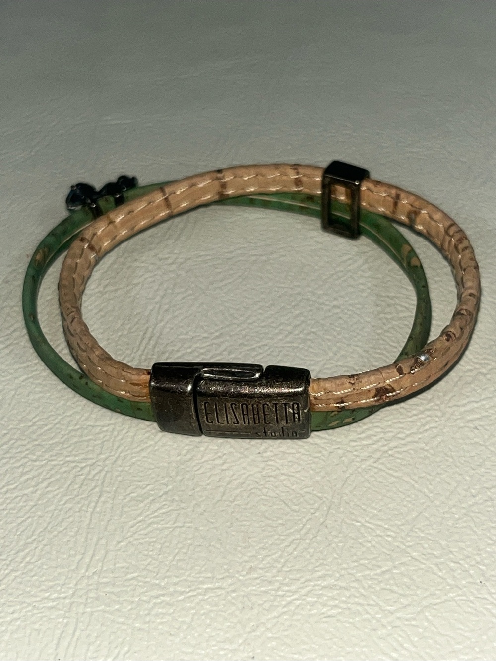 Elisabetta Studios Two-Strand Wrap magnet Bracelet in Green and Beige